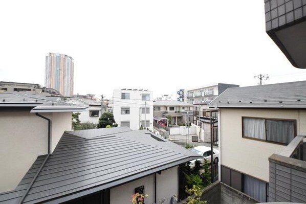 カンファーコートの物件内観写真